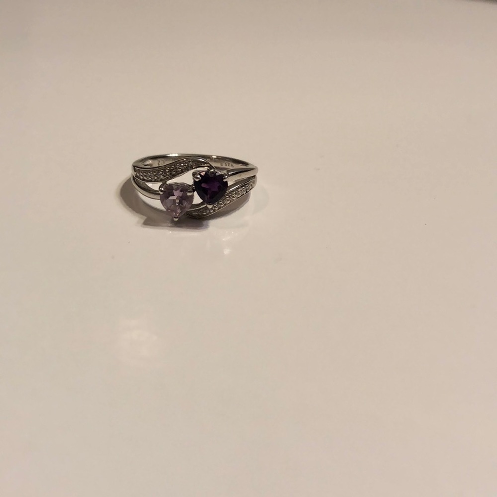 Super cute sterling silver ring!